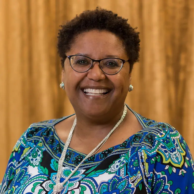 photo of Tracy Baynard senior vice president at mcguirewoods consulting